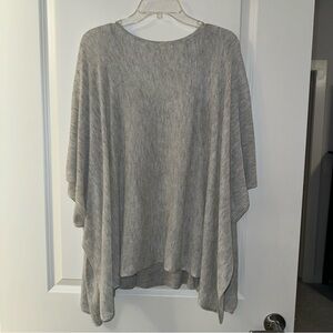 Loft XS/S poncho and tank bundle